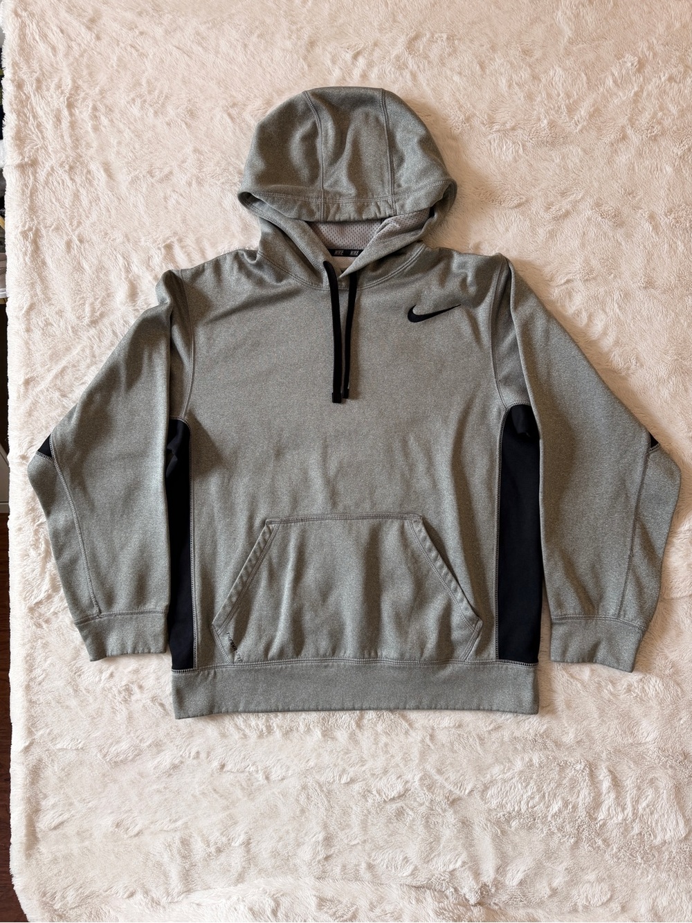 Nike Therma-FIT Pullover Hoodie Grey Black Small